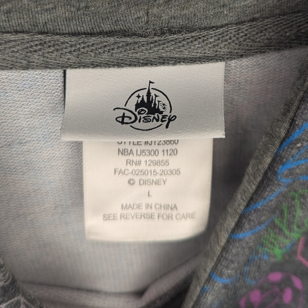 Disney Park Princess villains mufasa Ursula snow White while queen hoodie large - Picture 4 of 4